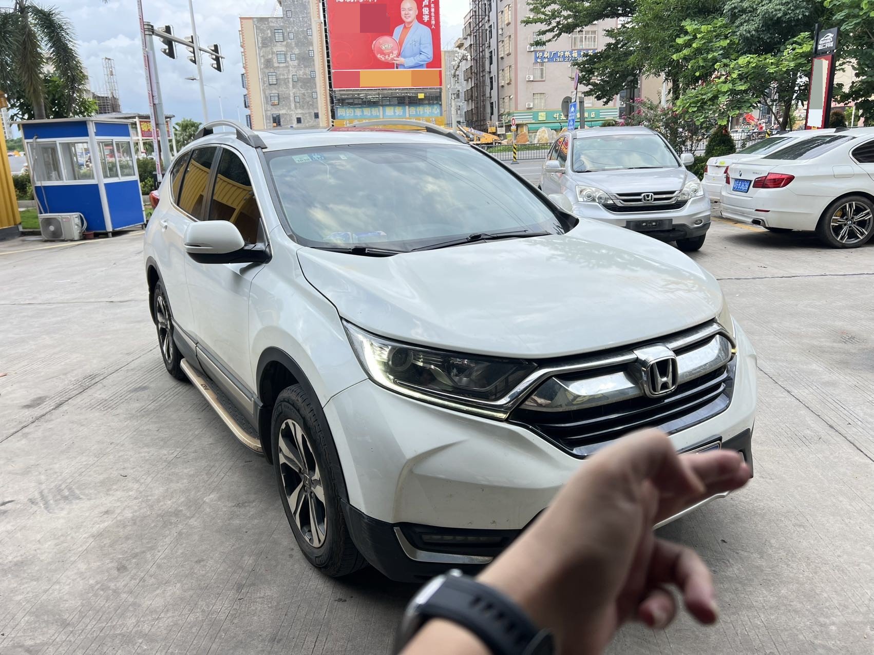 Honda CR-V 2018 car image #3