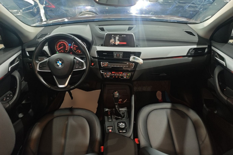 BMW X1 2016 car image #10