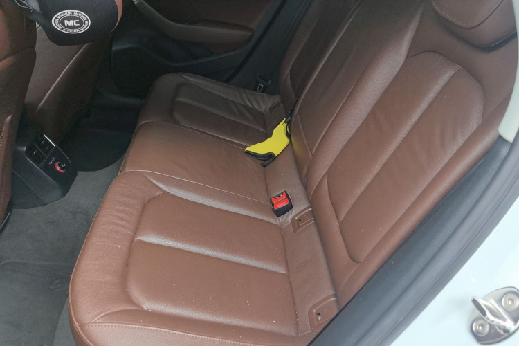 Audi A3 2016 car image #17