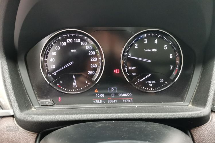 BMW X1 2018 #13 BMW X1 2018 car image #13