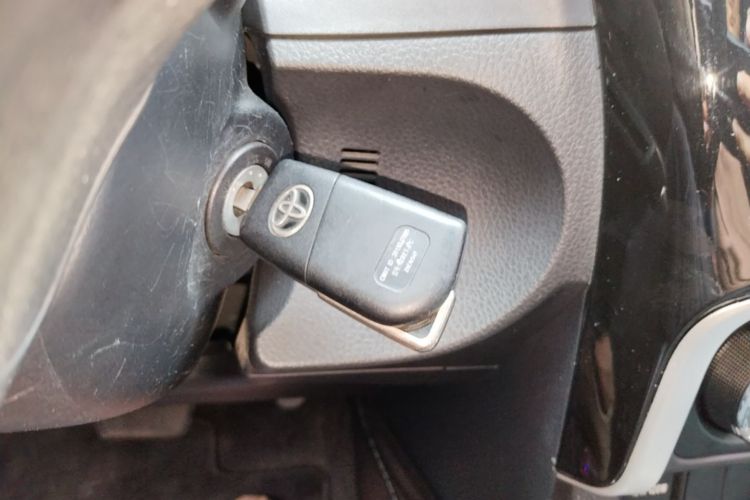 Toyota Corolla 2018 #9 Toyota Corolla 2018 car image #9