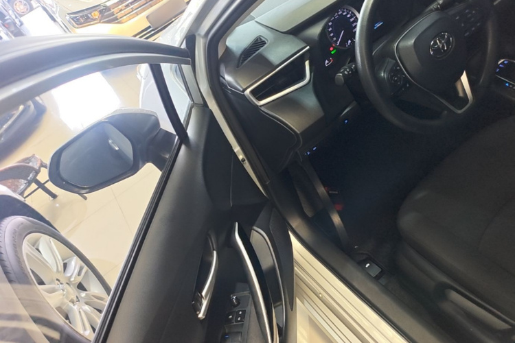 Toyota Corolla 2021 car image #16
