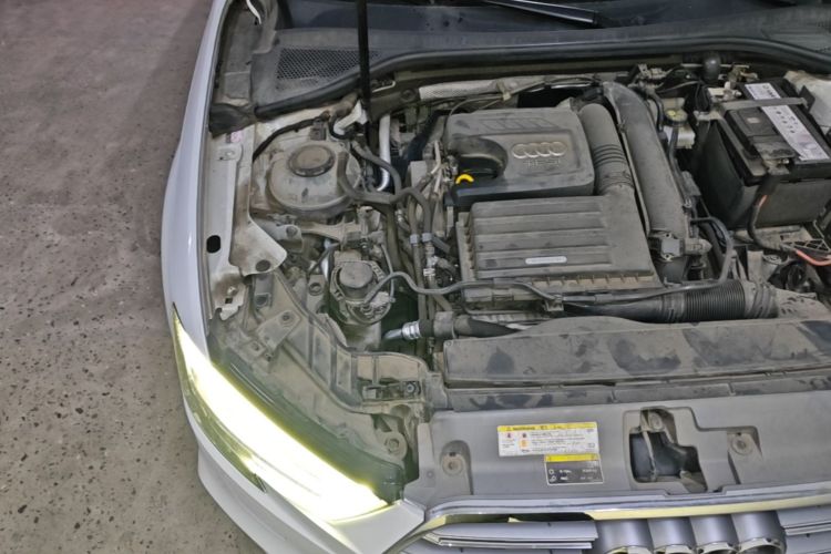 Audi A3 2021 immagine di auto #23