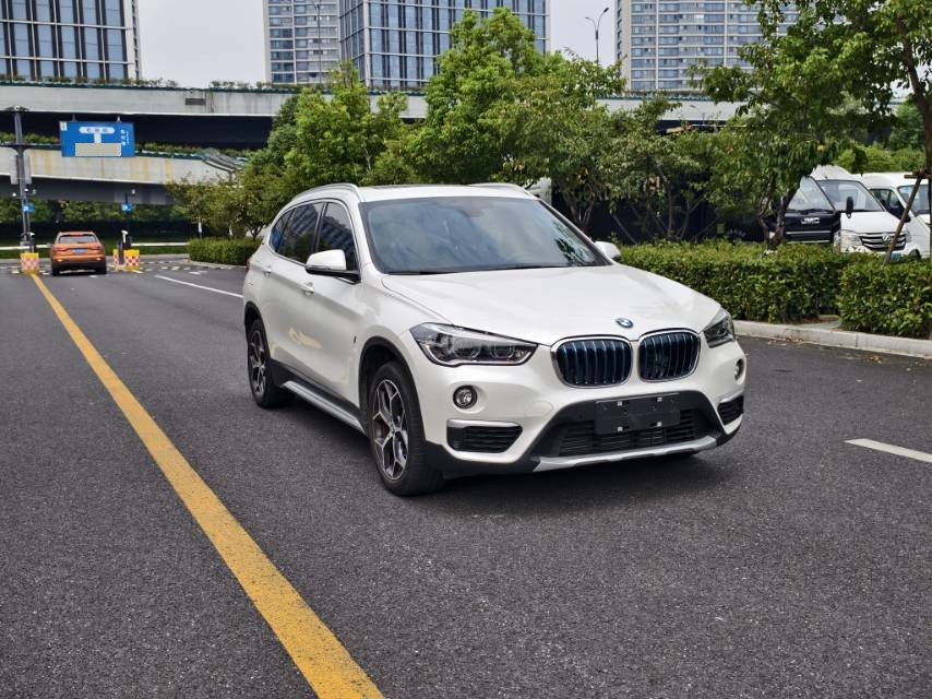 BMW X1 New Energy 2018 #3 BMW X1 New Energy 2018 car image #3