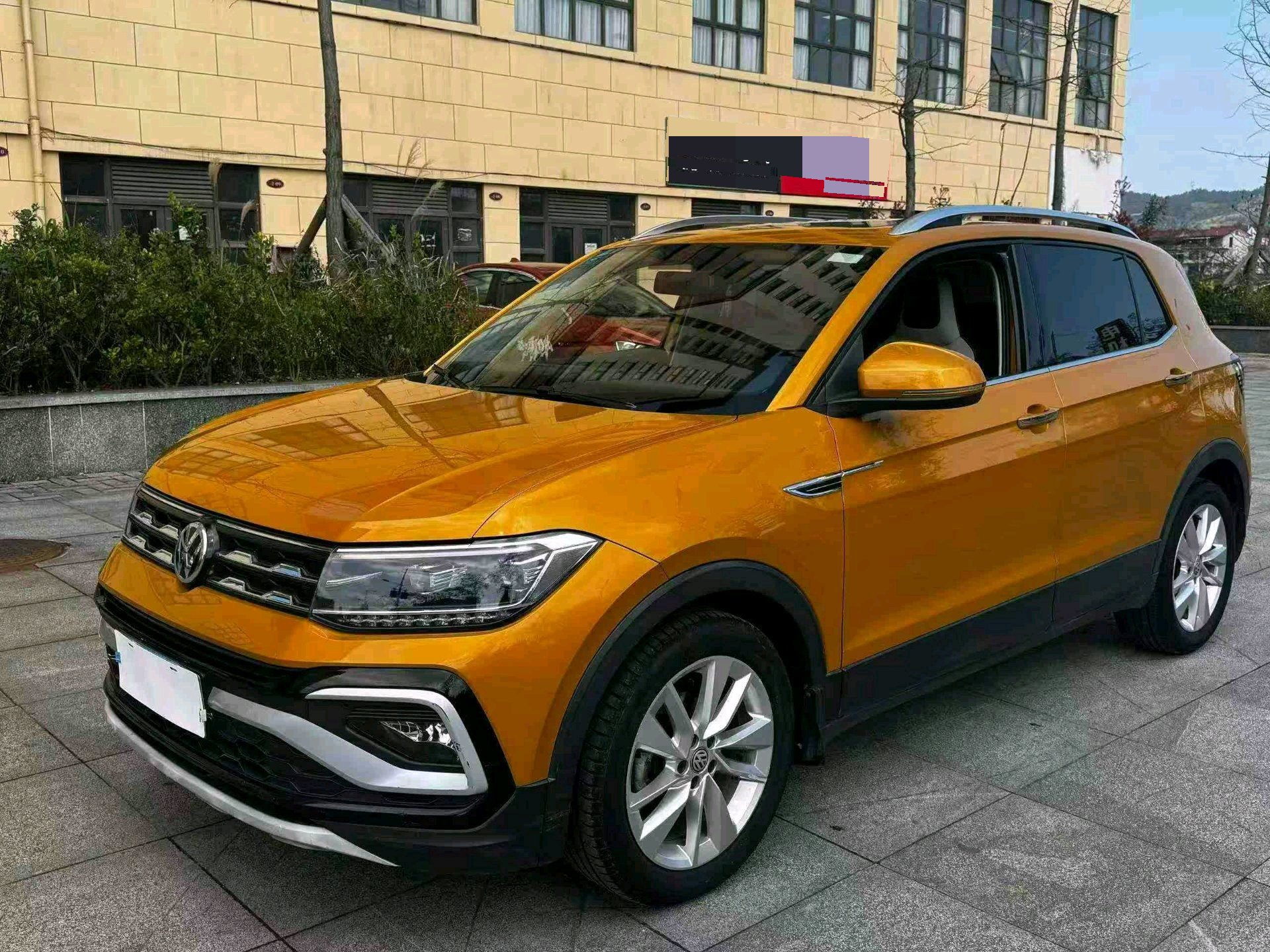 Volkswagen T-Cross 2020 Volkswagen T-Cross 2020 car image
