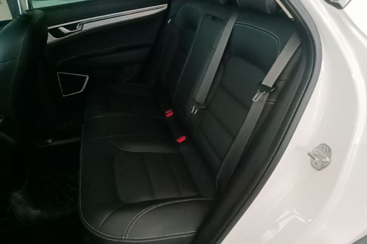 GEELY Emgrand GS 2019 #17 GEELY Emgrand GS 2019 صورة سيارة #17