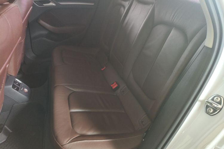 Audi A3 2016 car image #17