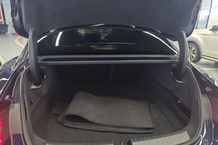 MI SU7 2025 immagine di auto #19