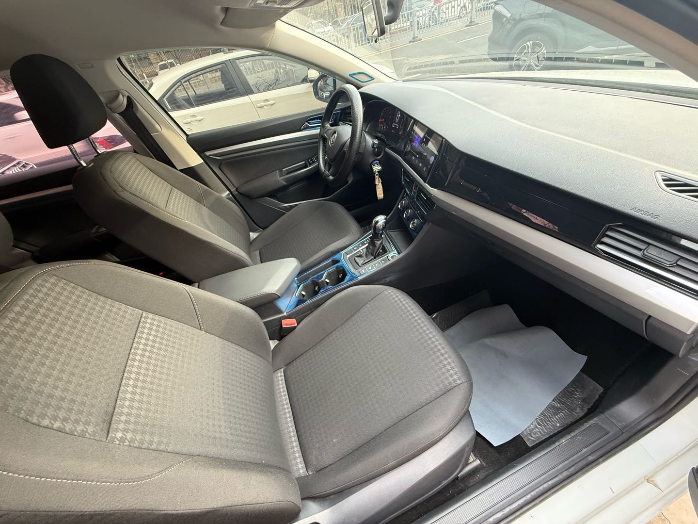 Volkswagen Bora 2019 car image #8
