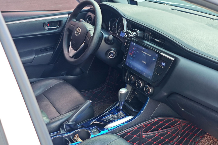 Toyota Corolla 2017 car image #17