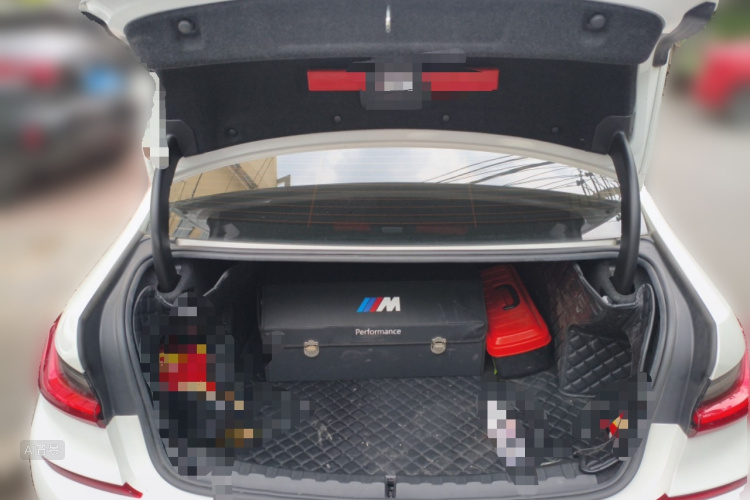 BMW 3 Series 2020 car image #21