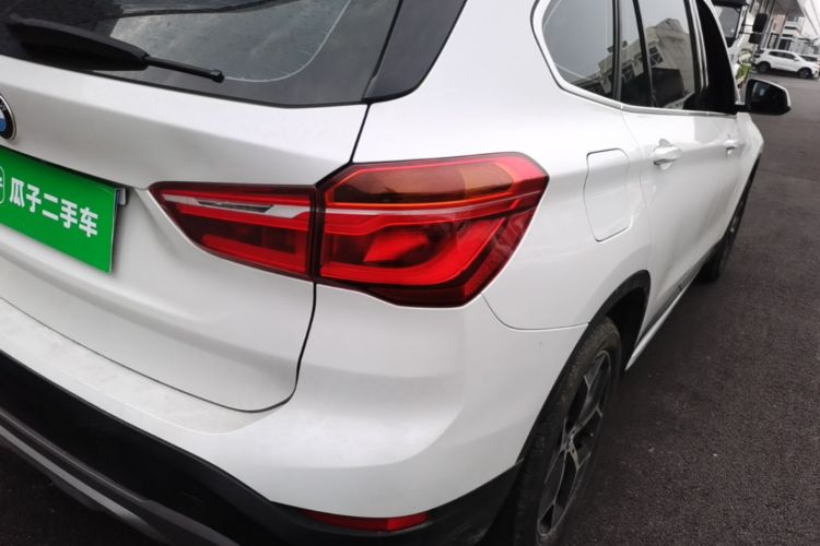 BMW X1 2018 car image #8