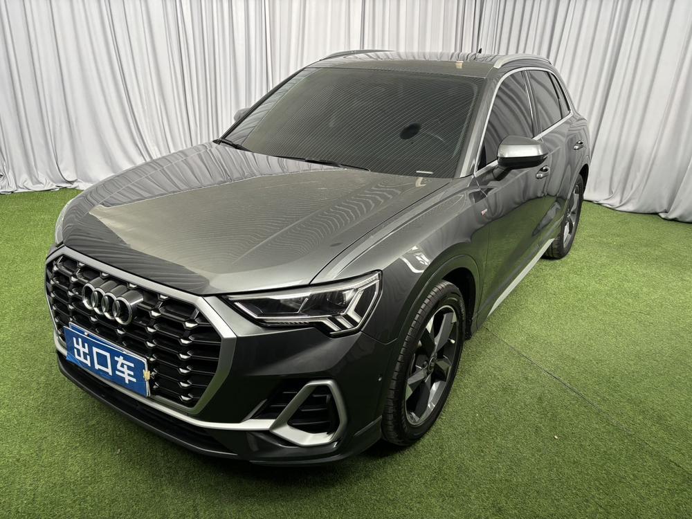 Audi Q3 2022 Audi Q3 2022 car image