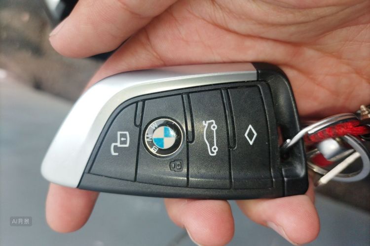 BMW 3 Series 2023 #10 BMW 3 Series 2023 car image #10