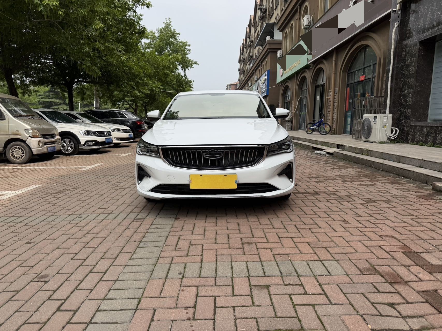 GEELY Emgrand 2023 #2 GEELY Emgrand 2023 car image #2