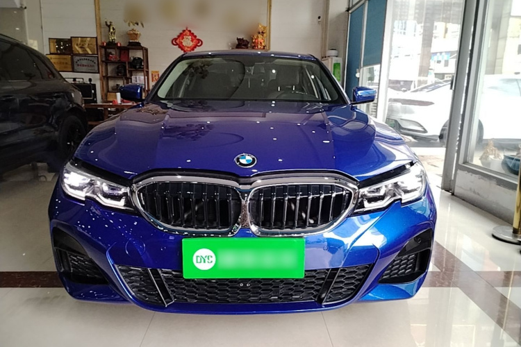 BMW 3 Series 2020 car image #3