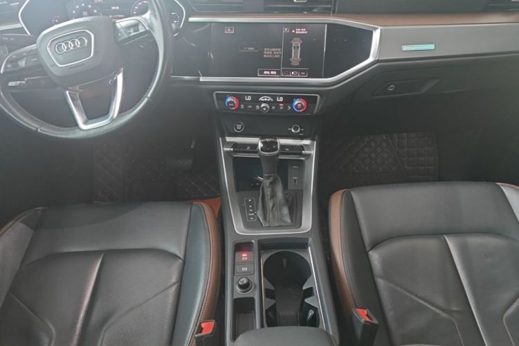 Audi Q3 2021 #14 Audi Q3 2021 car image #14