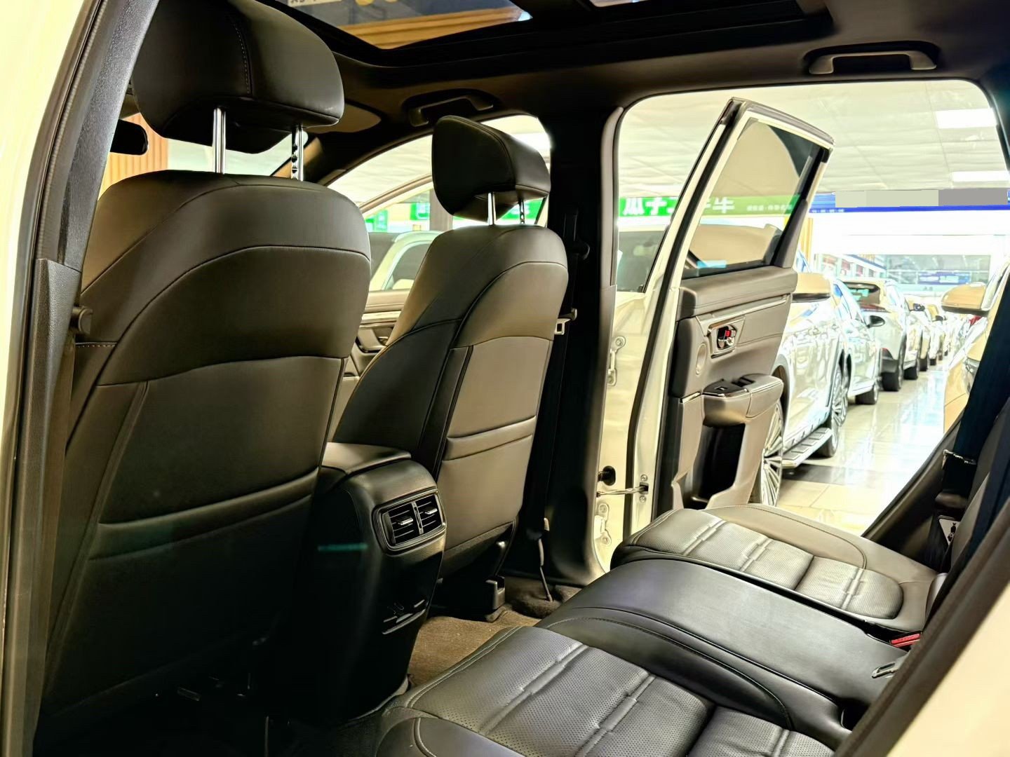 Honda CR-V 2020 #8 Honda CR-V 2020 immagine di auto #8