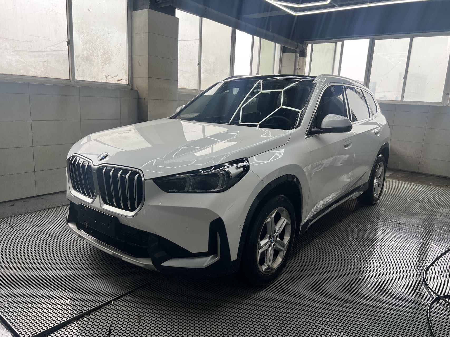 BMW X1 2023 汽车图片 
