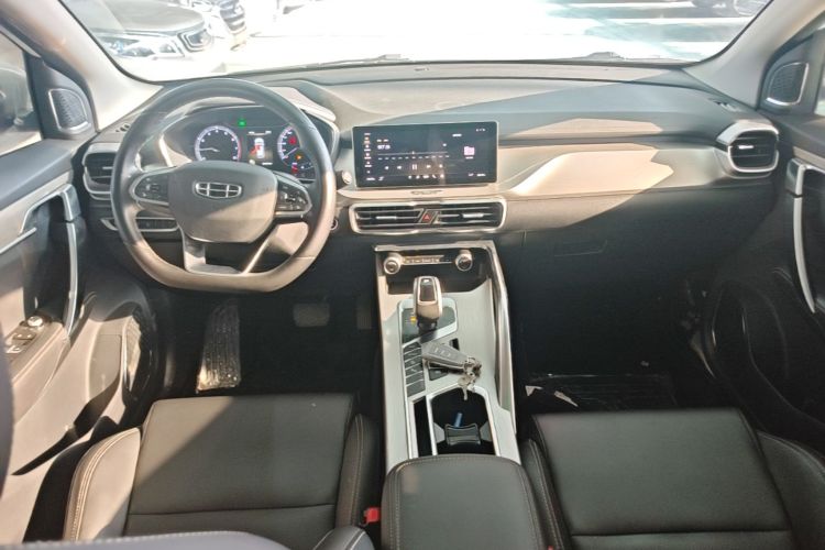 GEELY Coolray 2019 car image #11