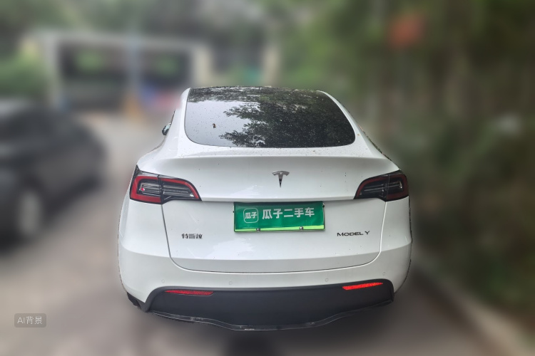 Tesla Model Y 2022 #6 Tesla Model Y 2022 car image #6