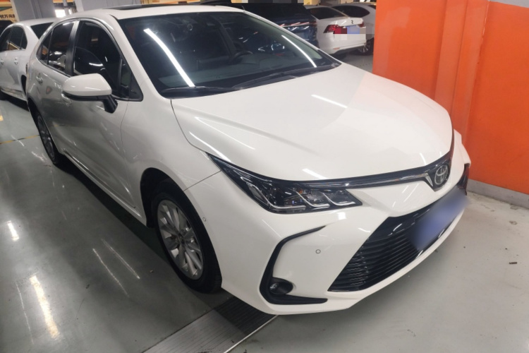Toyota Corolla 2022 immagine di auto #4