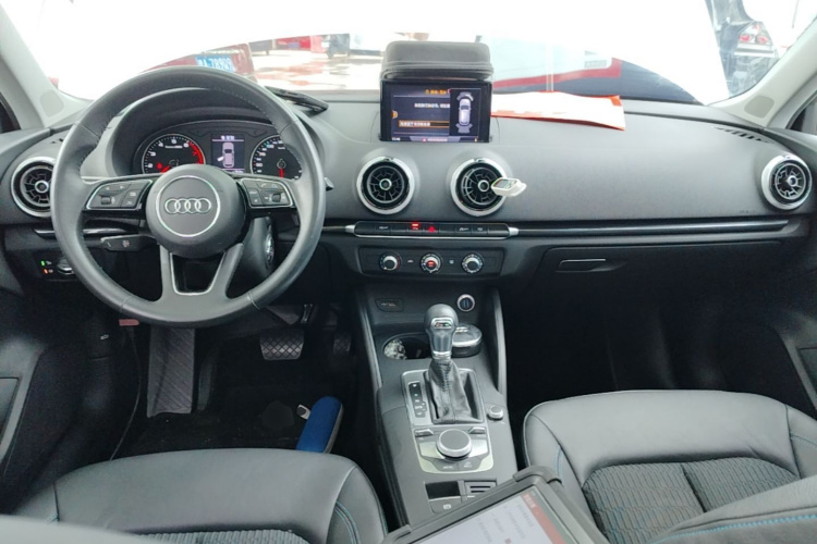 Audi A3 2020 immagine di auto #10