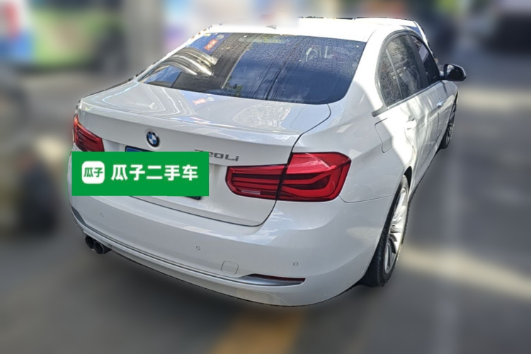 BMW 3 Series 2019 #7 BMW 3 Series 2019 car image #7