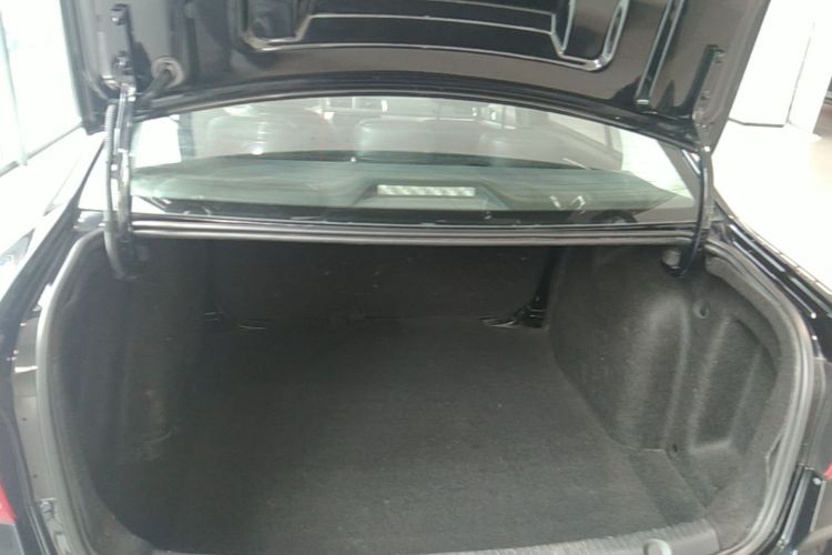Volkswagen Lavida 2017 car image #19