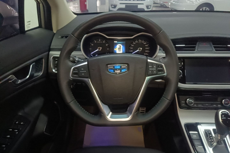 GEELY Emgrand GS 2018 #15 GEELY Emgrand GS 2018 car image #15