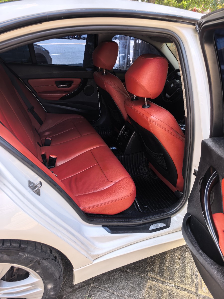 BMW 3 Series 2012 #4 BMW 3 Series 2012 car image #4