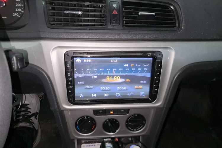 Volkswagen Lavida 2015 car image #13