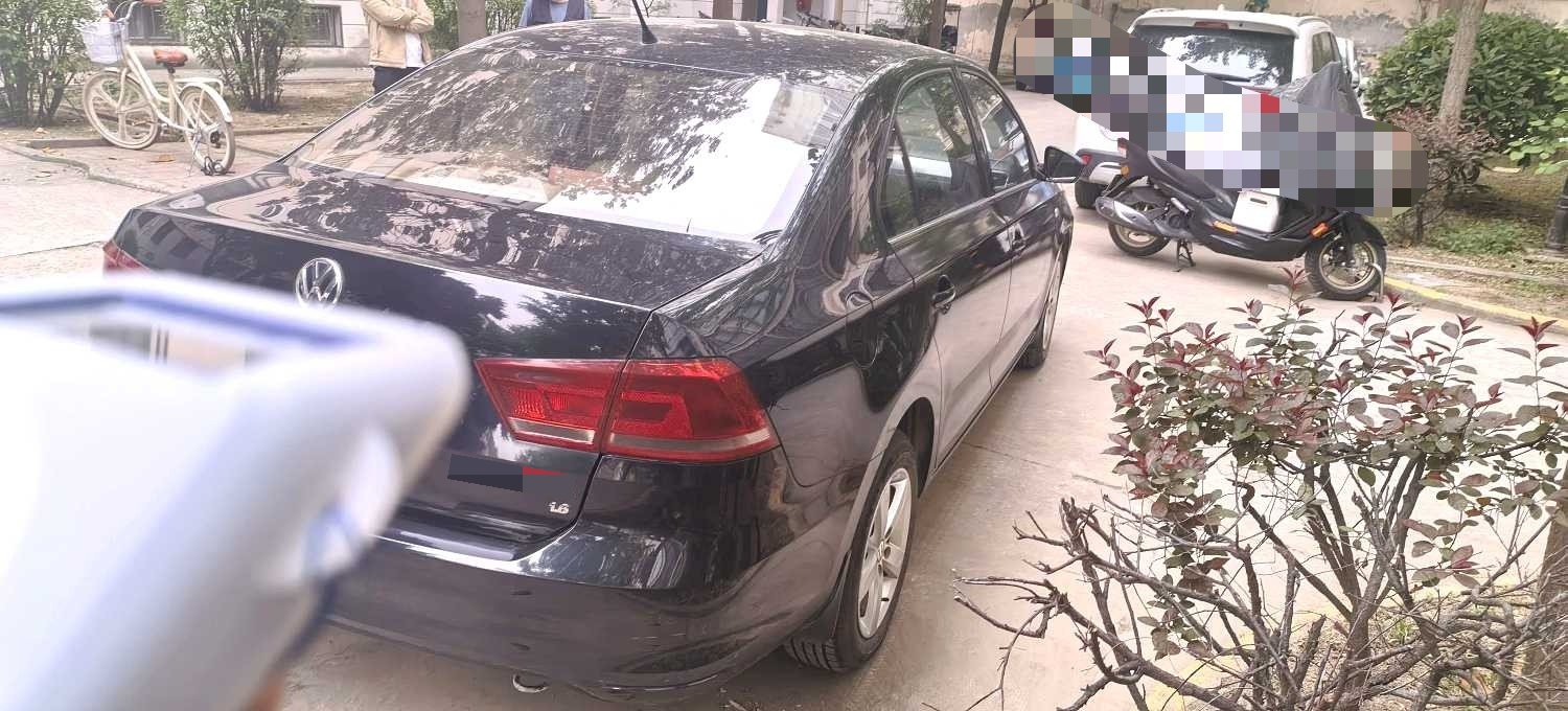 Volkswagen Santana 2014 صورة سيارة #4