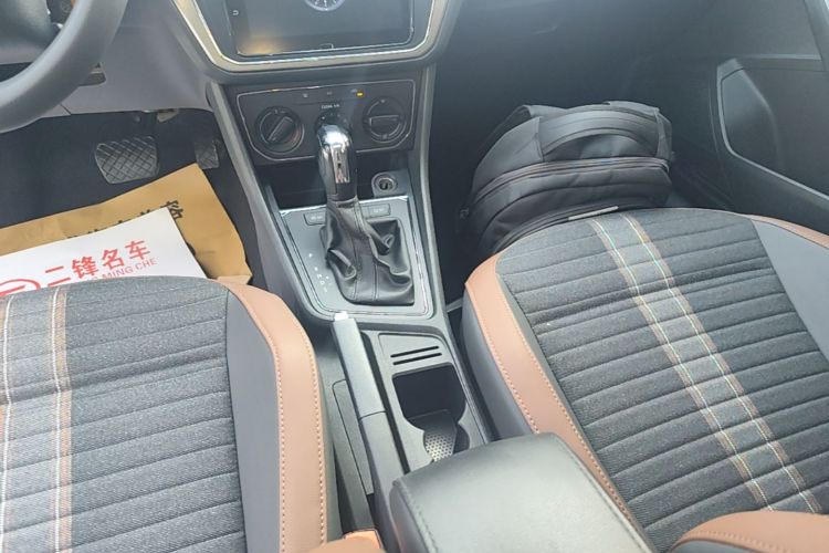 Volkswagen Lavida 2021 imagen de coche #14