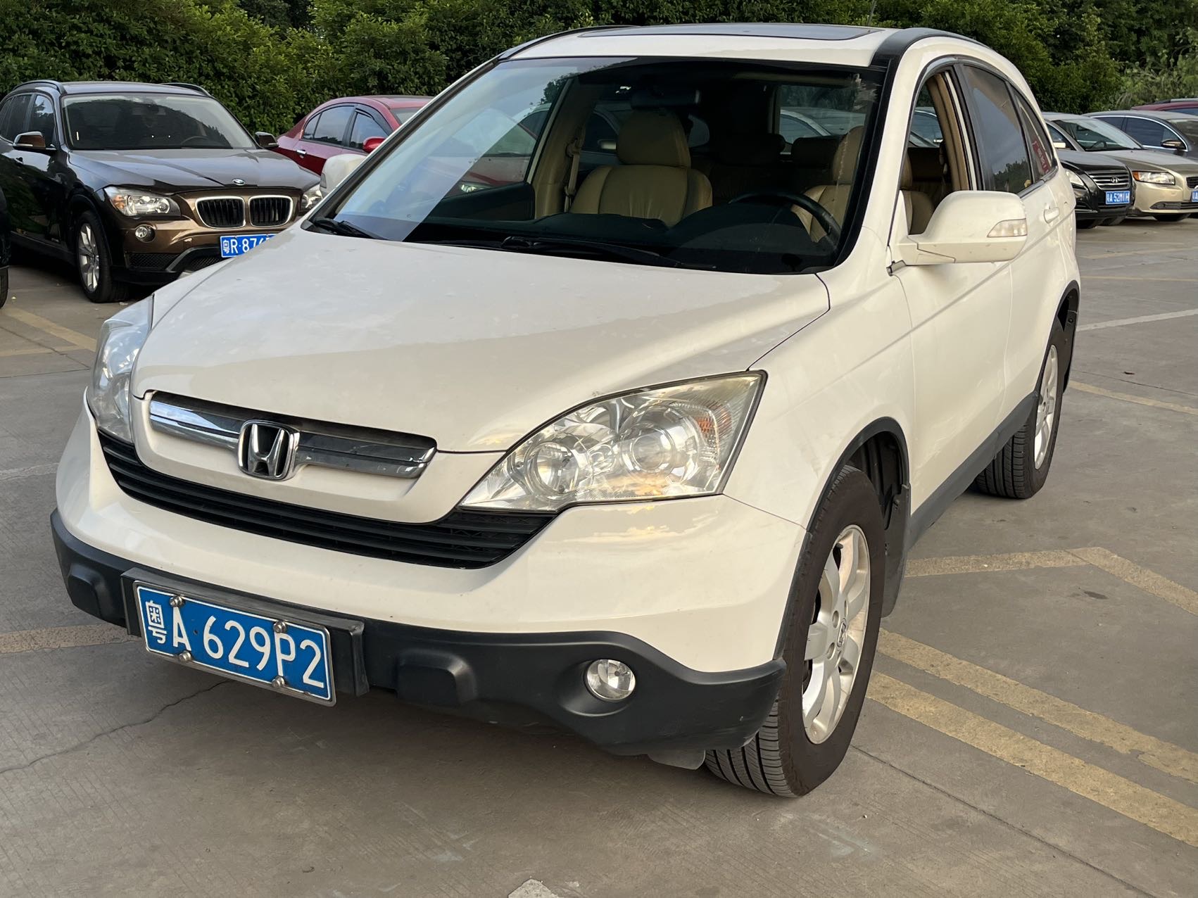 2008 2008 car image