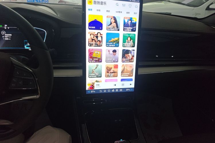 BYD Han 2021 immagine di auto #13