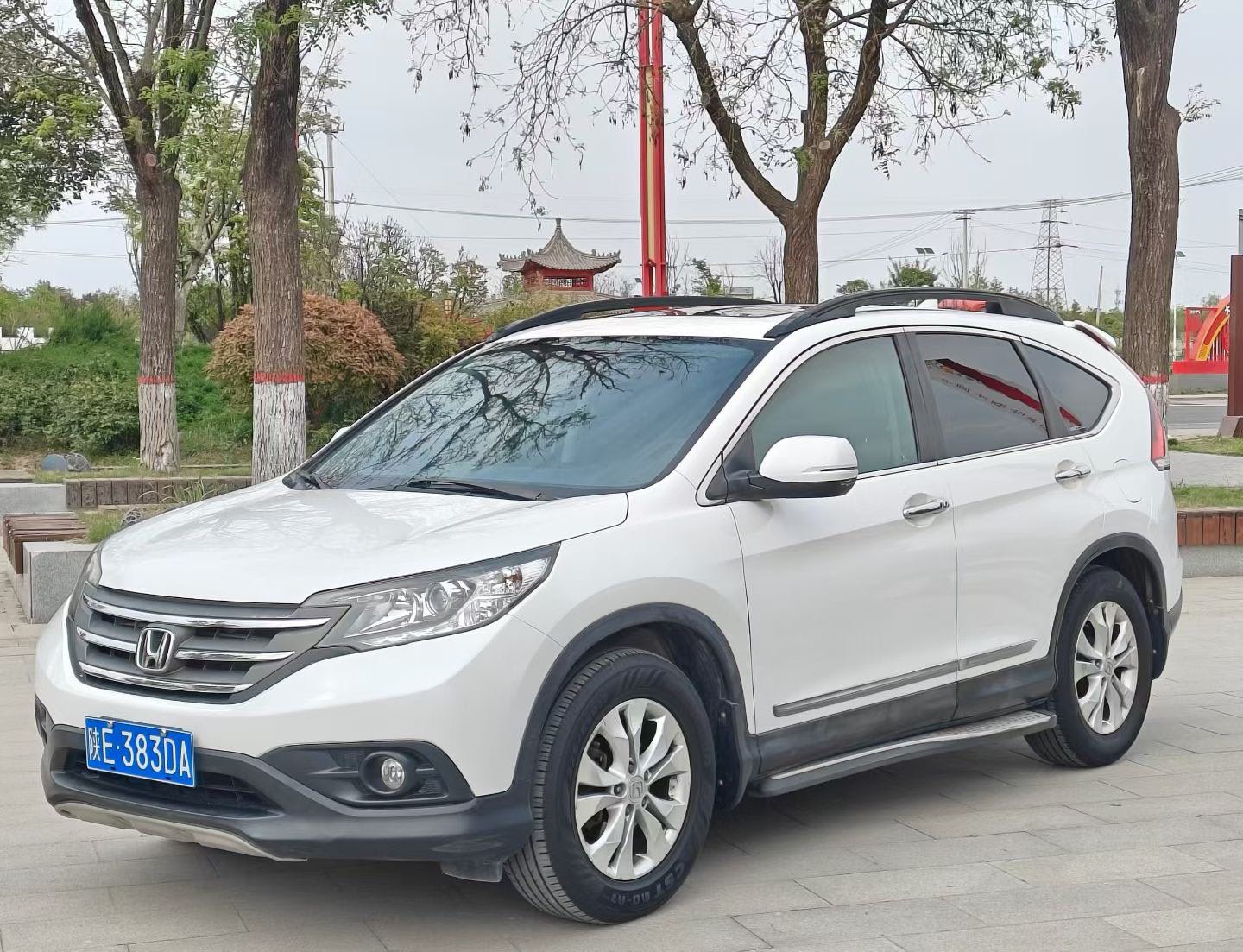 Honda CR-V 2012 car image 
