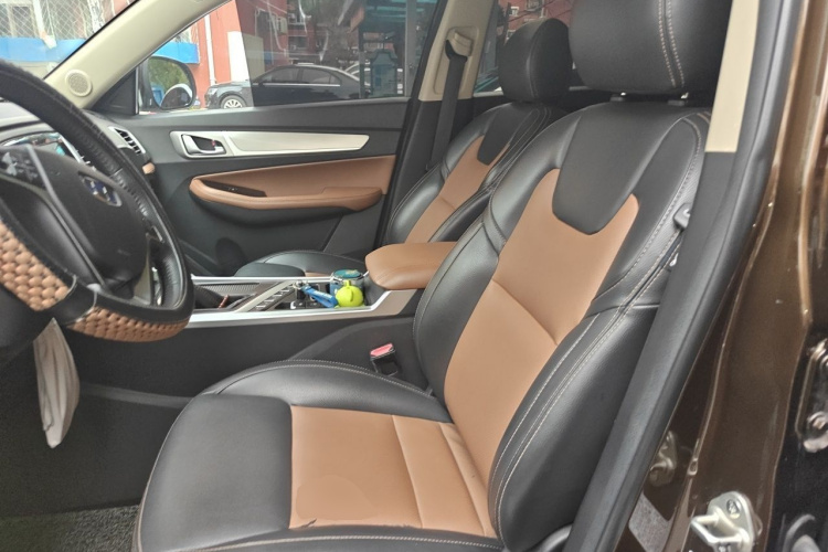 GEELY Vision X6 2019 car image #15