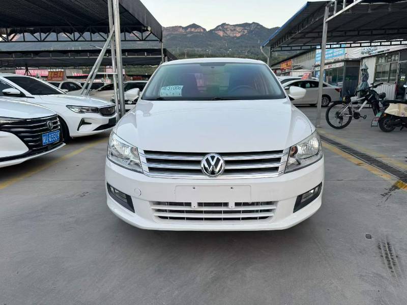Volkswagen Santana 2016 image de voiture 