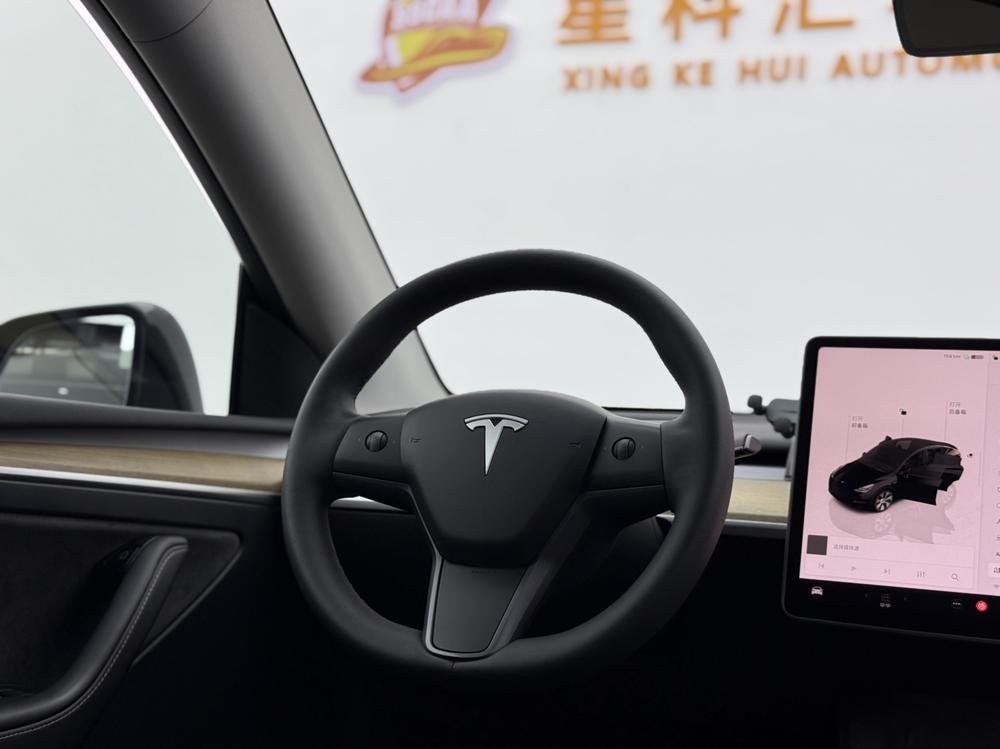 Tesla Model Y 2023 #9 Tesla Model Y 2023 immagine di auto #9