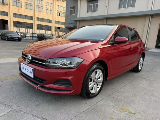 Volkswagen Polo 2020 car image #10
