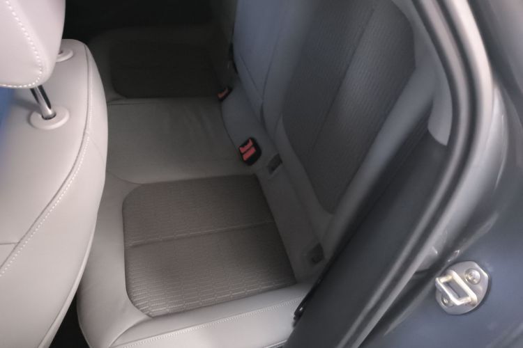 Audi A3 2020 immagine di auto #13
