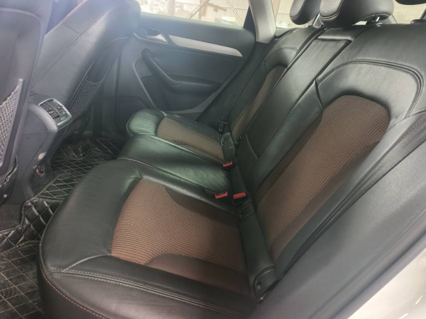 Audi Q3 2019 #3 Audi Q3 2019 car image #3