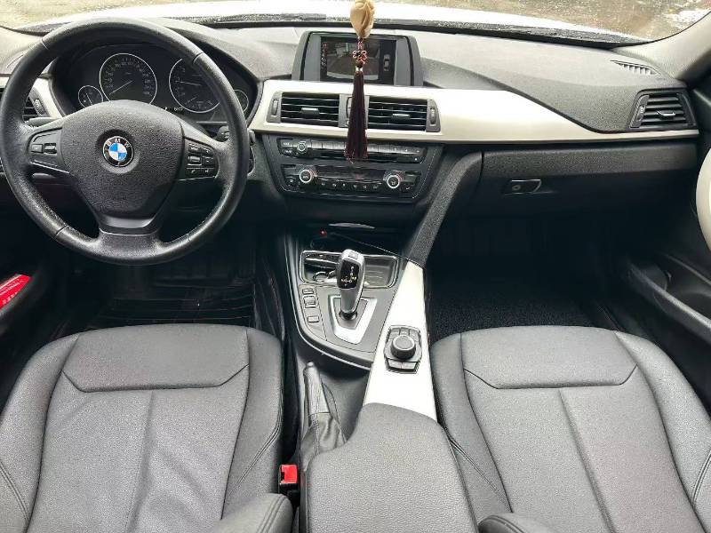 BMW 3 Series 2015 #9 BMW 3 Series 2015 car image #9