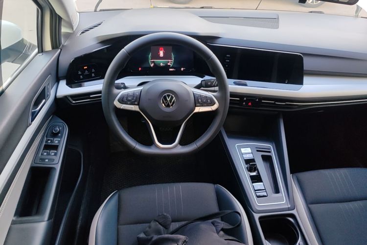 Volkswagen Golf 2024 #15 Volkswagen Golf 2024 car image #15