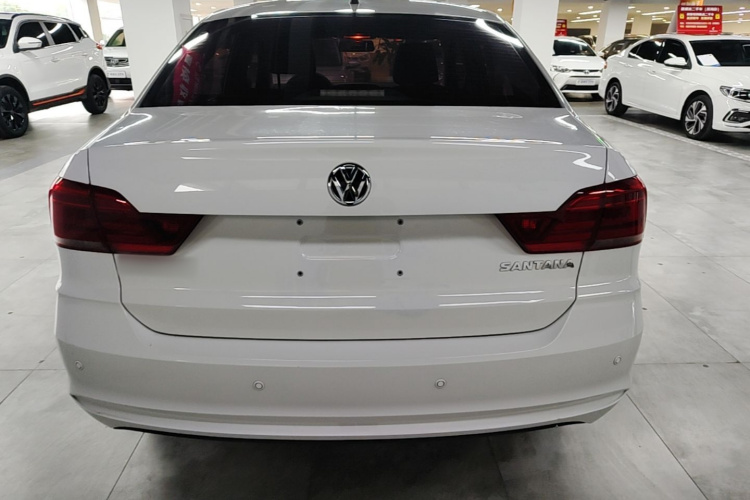 Volkswagen Santana 2019 #6 Volkswagen Santana 2019 car image #6