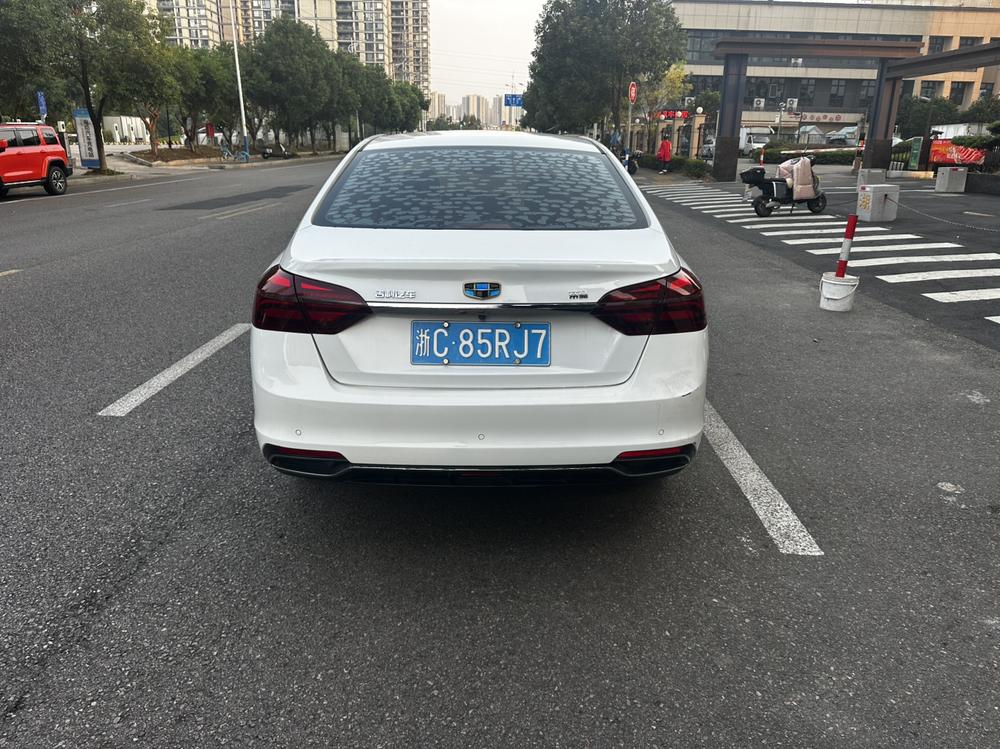 GEELY Emgrand 2018 #6 GEELY Emgrand 2018 car image #6