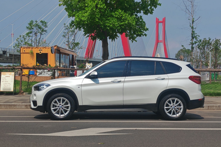 BMW X1 2018 immagine di auto #8