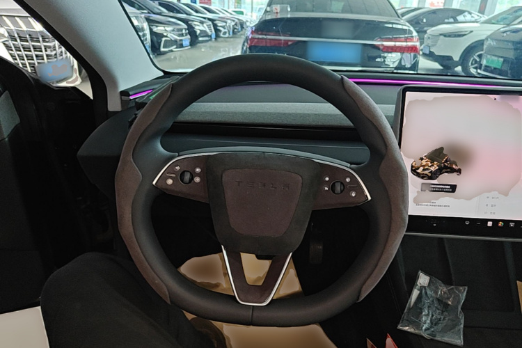 Tesla Model 3 2025 #11 Tesla Model 3 2025 car image #11