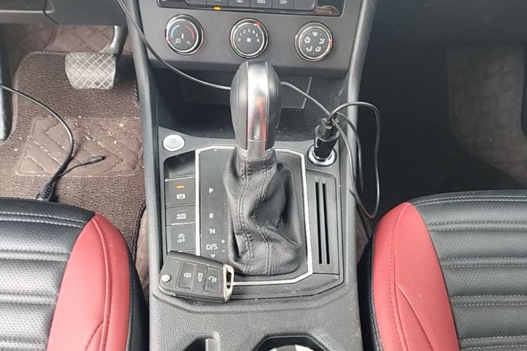 Volkswagen Lavida 2024 car image #14